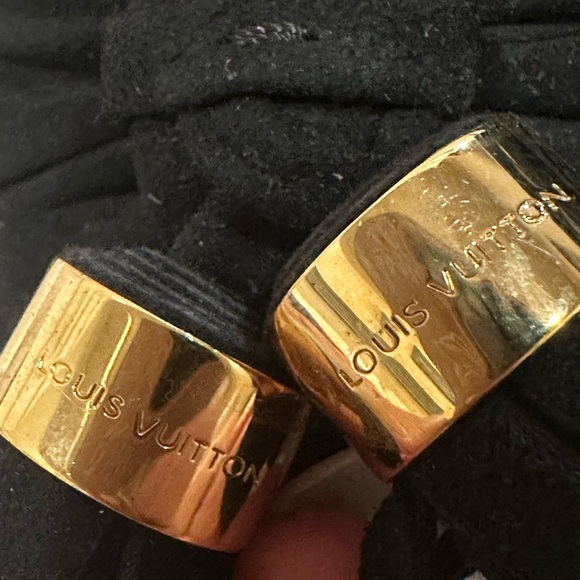 Louis Vuitton heels - Picture 3 of 12